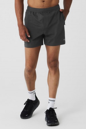 Alo Yoga 7" Conquer React Performance Uomo Short Anthracite | Italia GMQ-014863