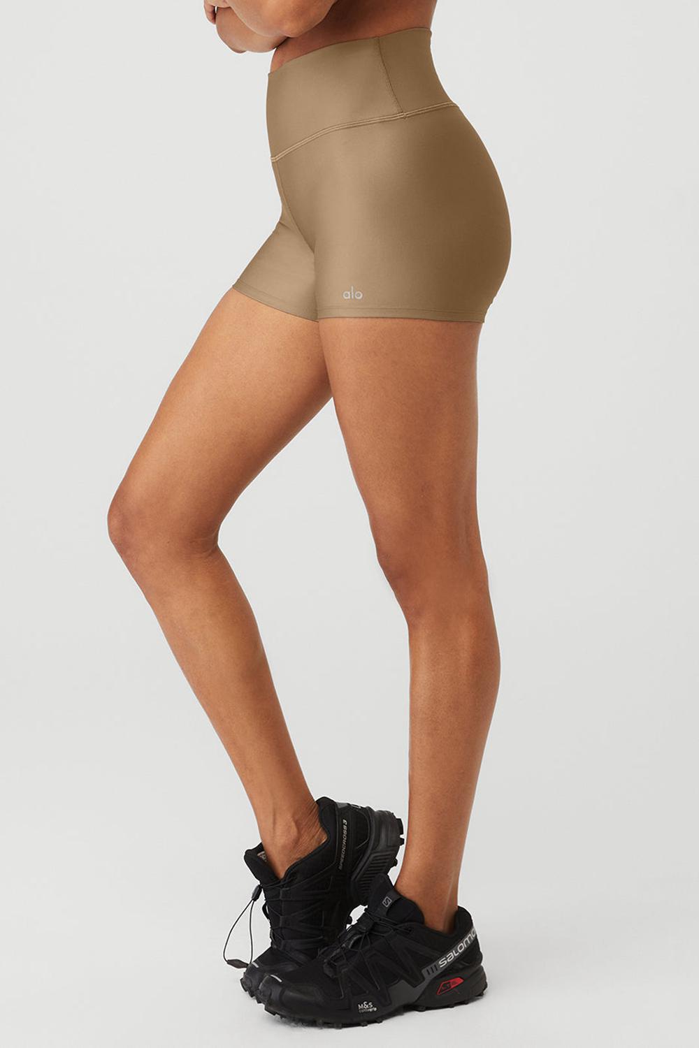 Alo Yoga 3