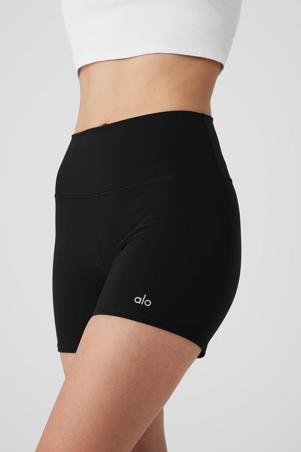 Alo Yoga 4