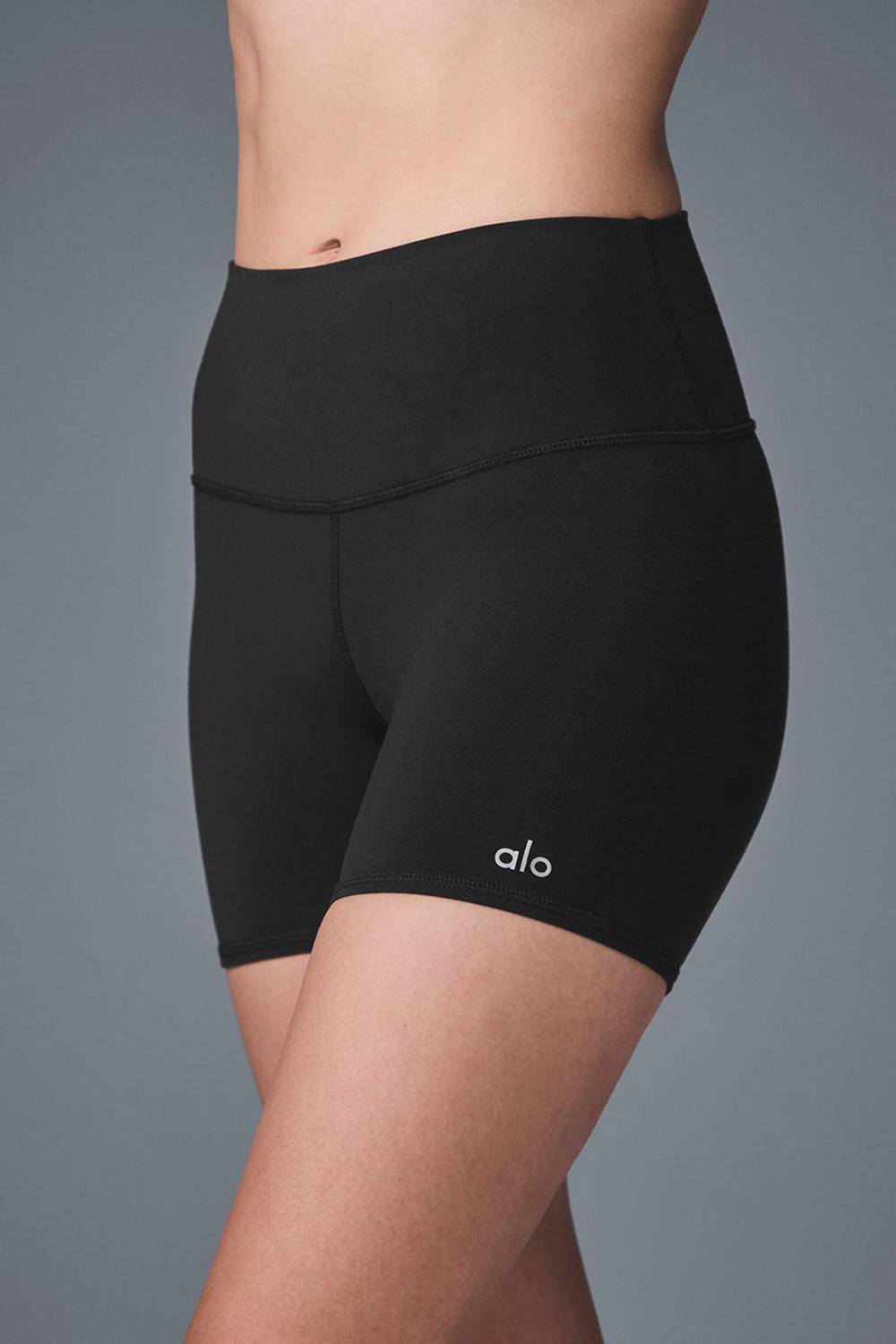 Alo Yoga 5