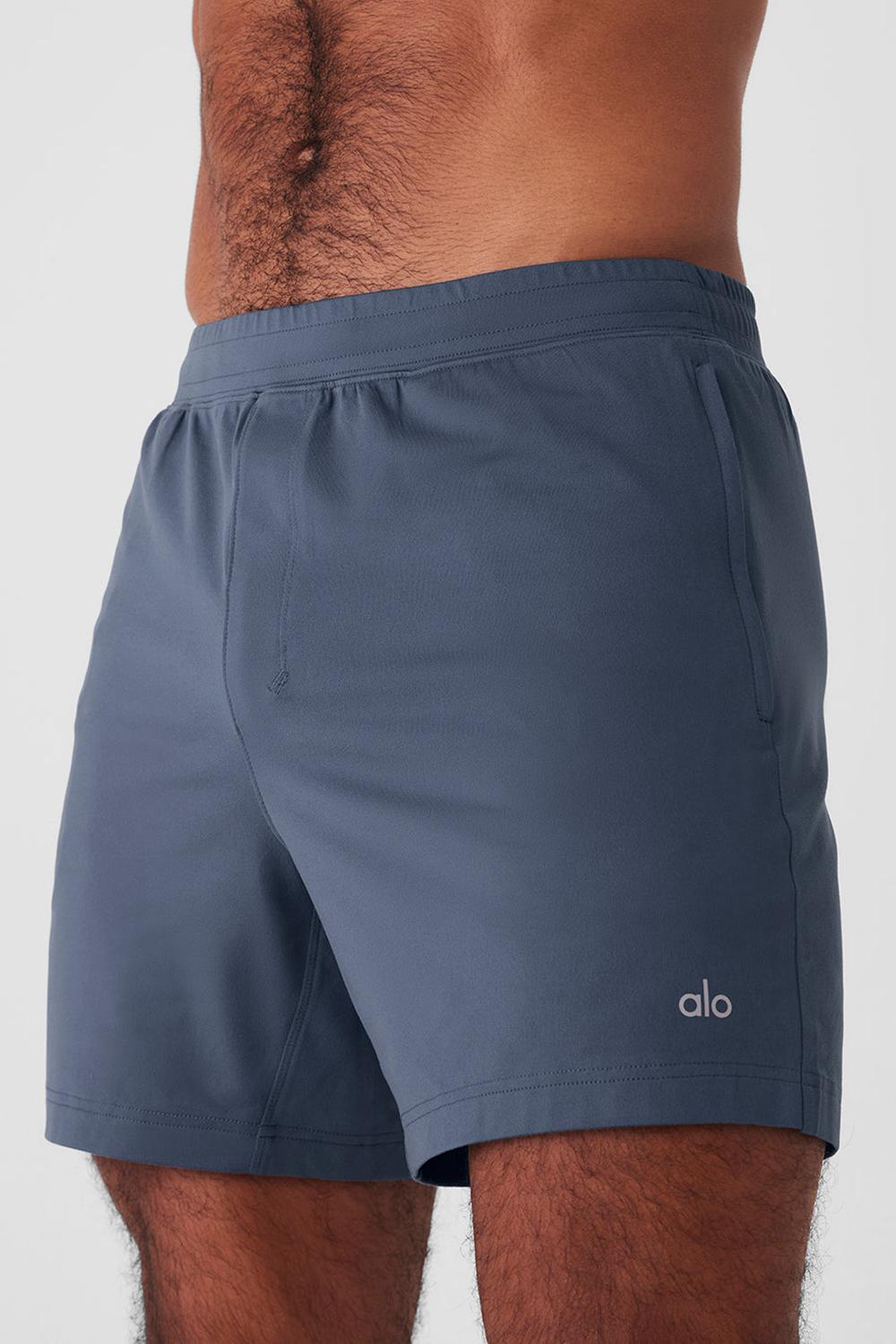 Alo Yoga 7