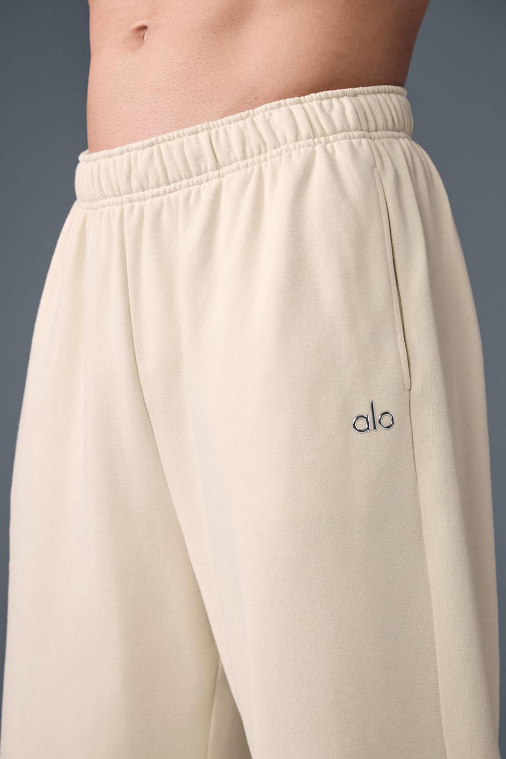 Alo Yoga Accolade Straight Leg Uomo Sweatpant Oat Milk | Italia  YSR-639210