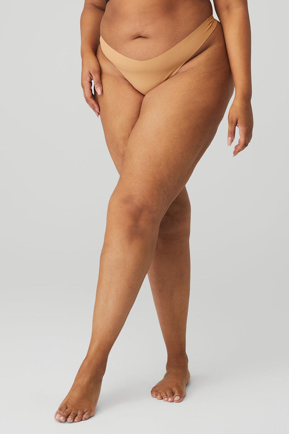 Alo Yoga Airbrush Invisible Donna Perizoma Sabbia | Italia  QUY-934168