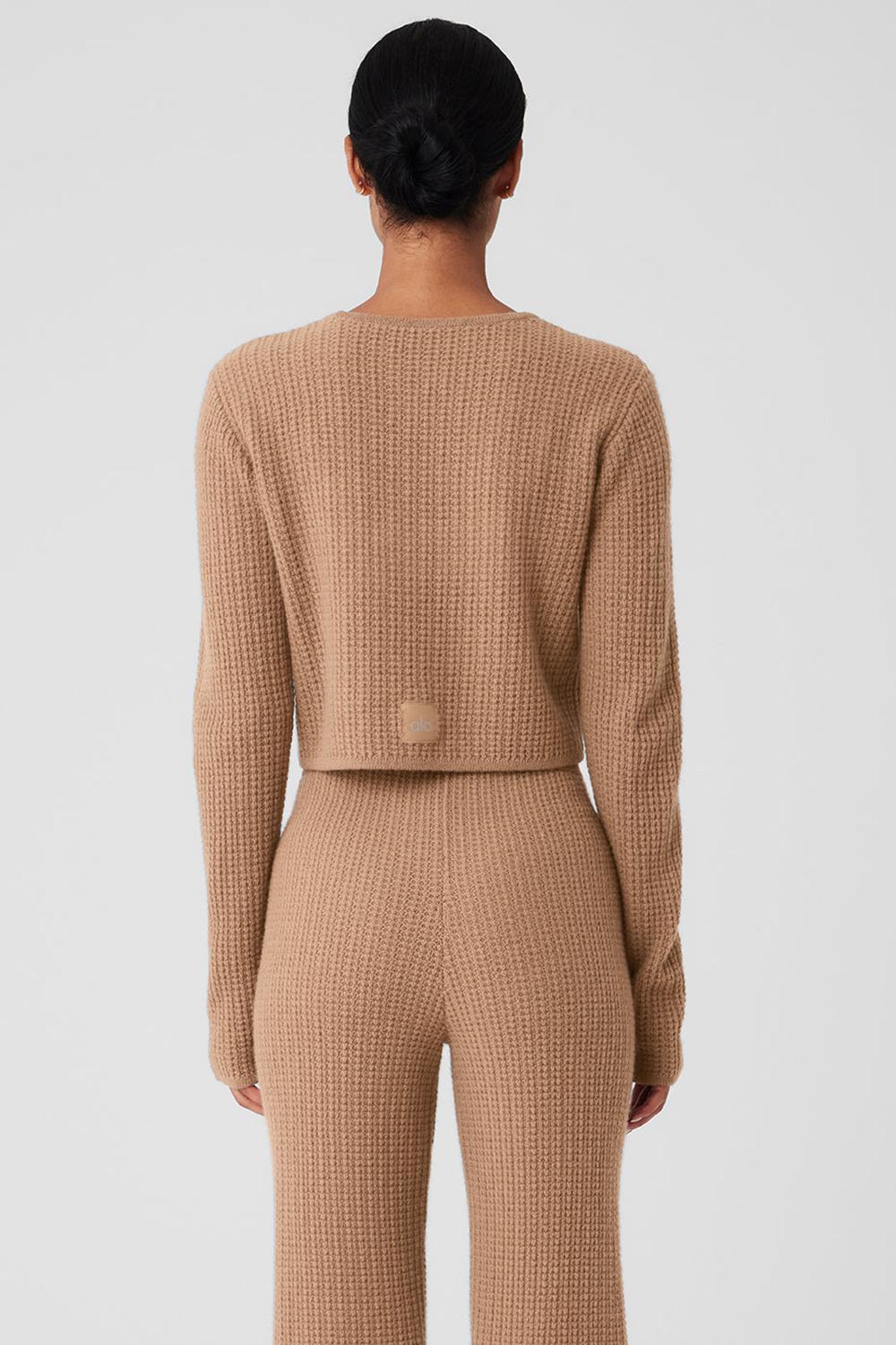 Alo Yoga Cashmere Plush Waffle Cropped Donna Maniche Lunghe Toasted Almond | Italia  ZOI-408163