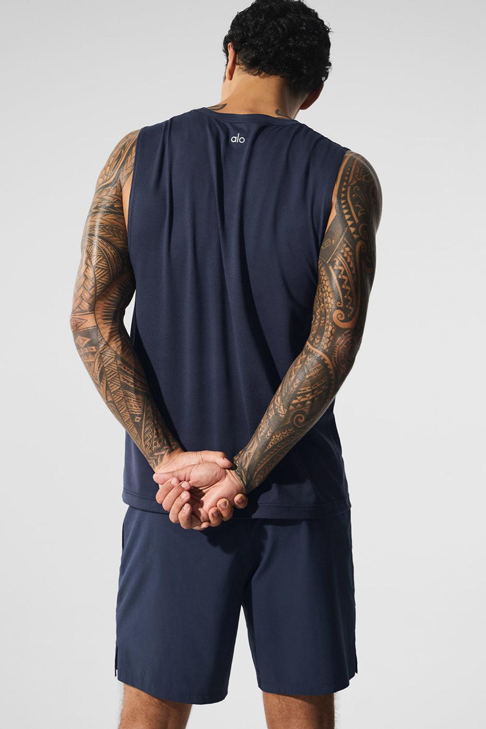 Alo Yoga Conquer Muscle Uomo Tank Blu Marino | Italia  OWX-796103