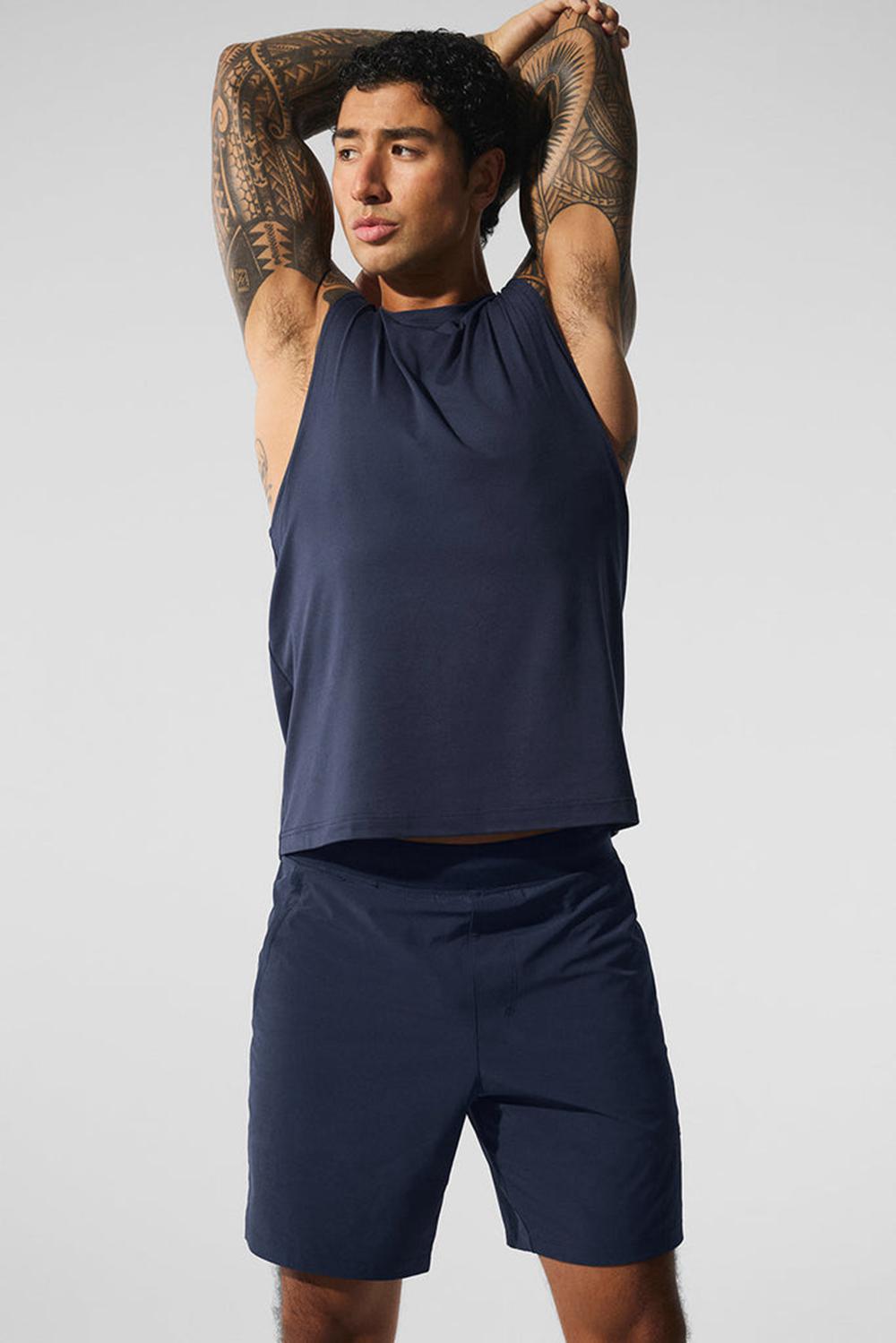 Alo Yoga Conquer Muscle Uomo Tank Blu Marino | Italia  OWX-796103