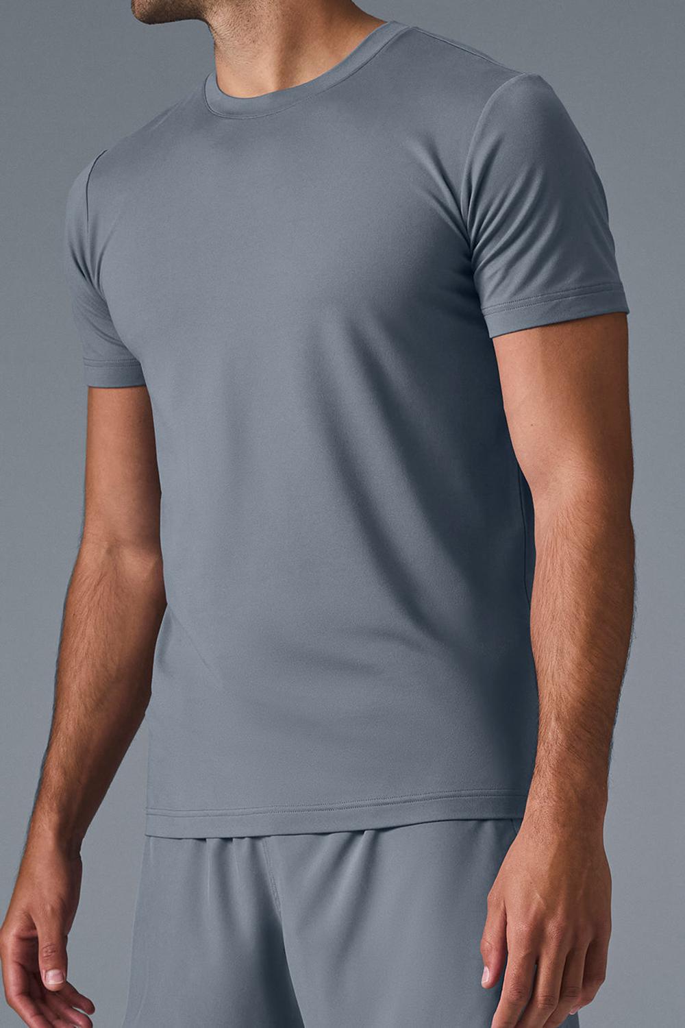 Alo Yoga Conquer Reform Crewneck Sleeve Uomo Short Sleeve Grigie | Italia  PIE-270463