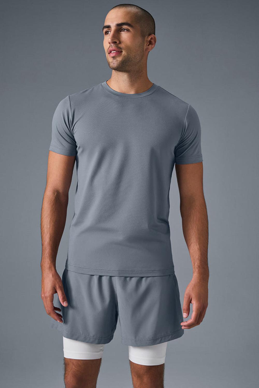 Alo Yoga Conquer Reform Crewneck Sleeve Uomo Short Sleeve Grigie | Italia  PIE-270463