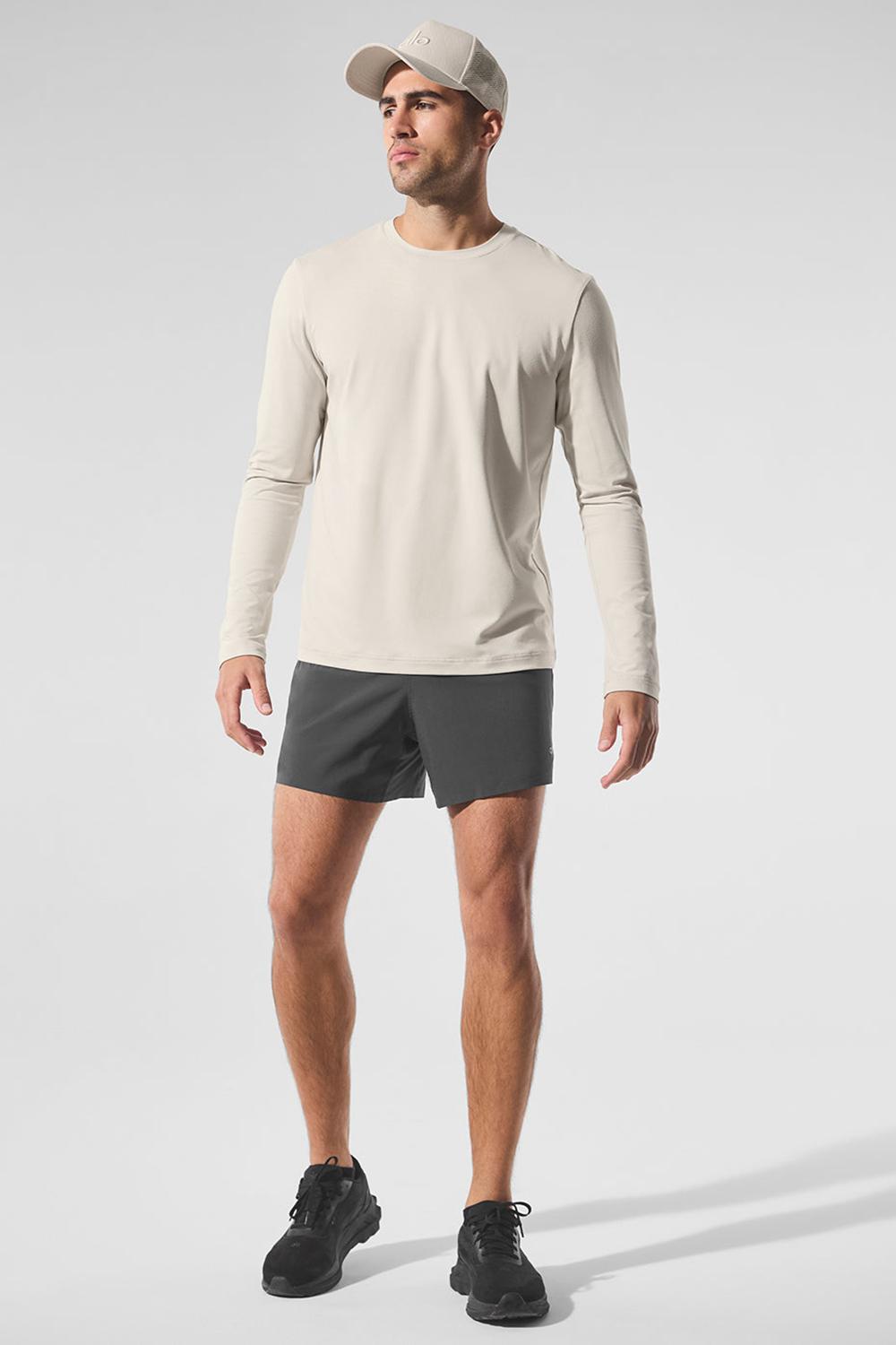Alo Yoga Conquer Reform Crewneck Uomo Maniche Lunghe Bone | Italia  KQN-351689
