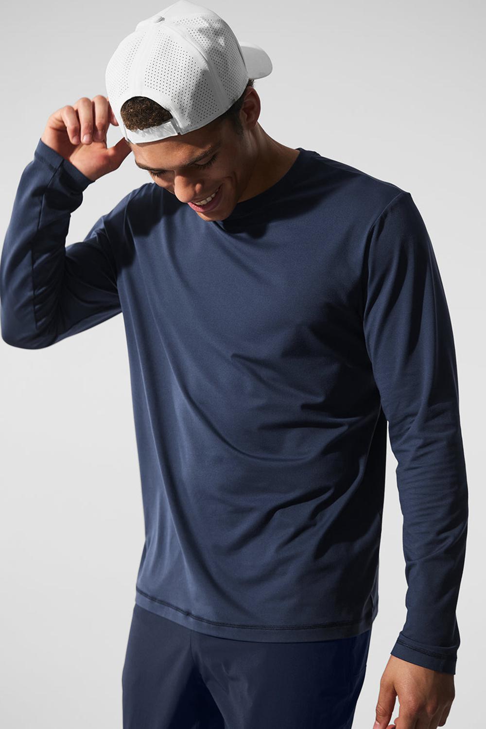 Alo Yoga Conquer Reform Crewneck Uomo Maniche Lunghe Blu Marino | Italia  SJG-132850