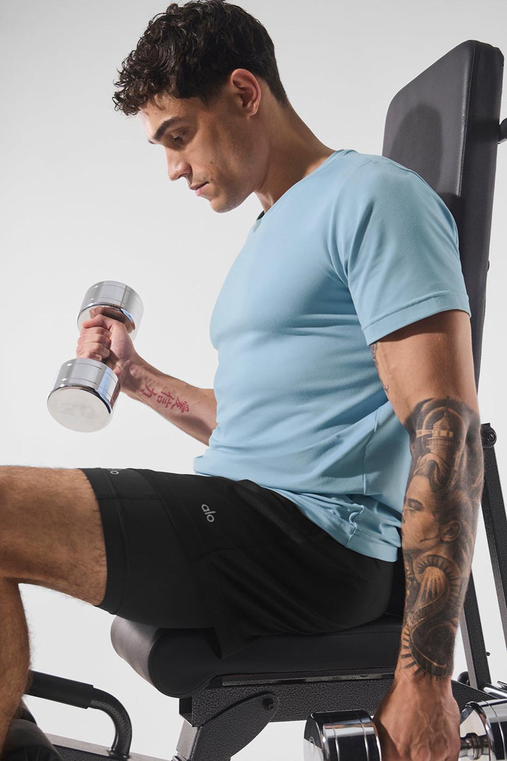 Alo Yoga Conquer Reform Crewneck Uomo Short Sleeve Blu | Italia  RWG-462710