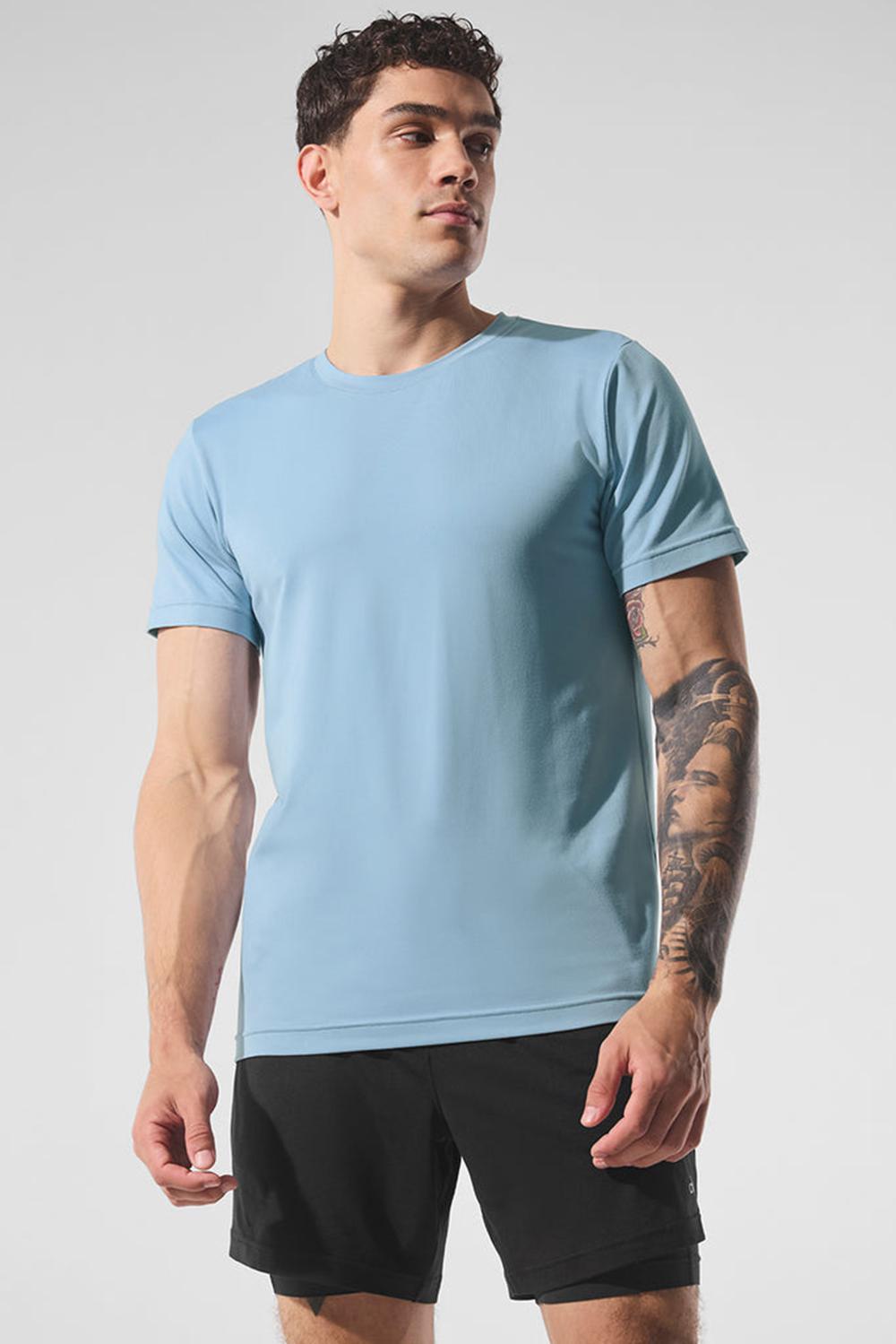 Alo Yoga Conquer Reform Crewneck Uomo Short Sleeve Blu | Italia  RWG-462710