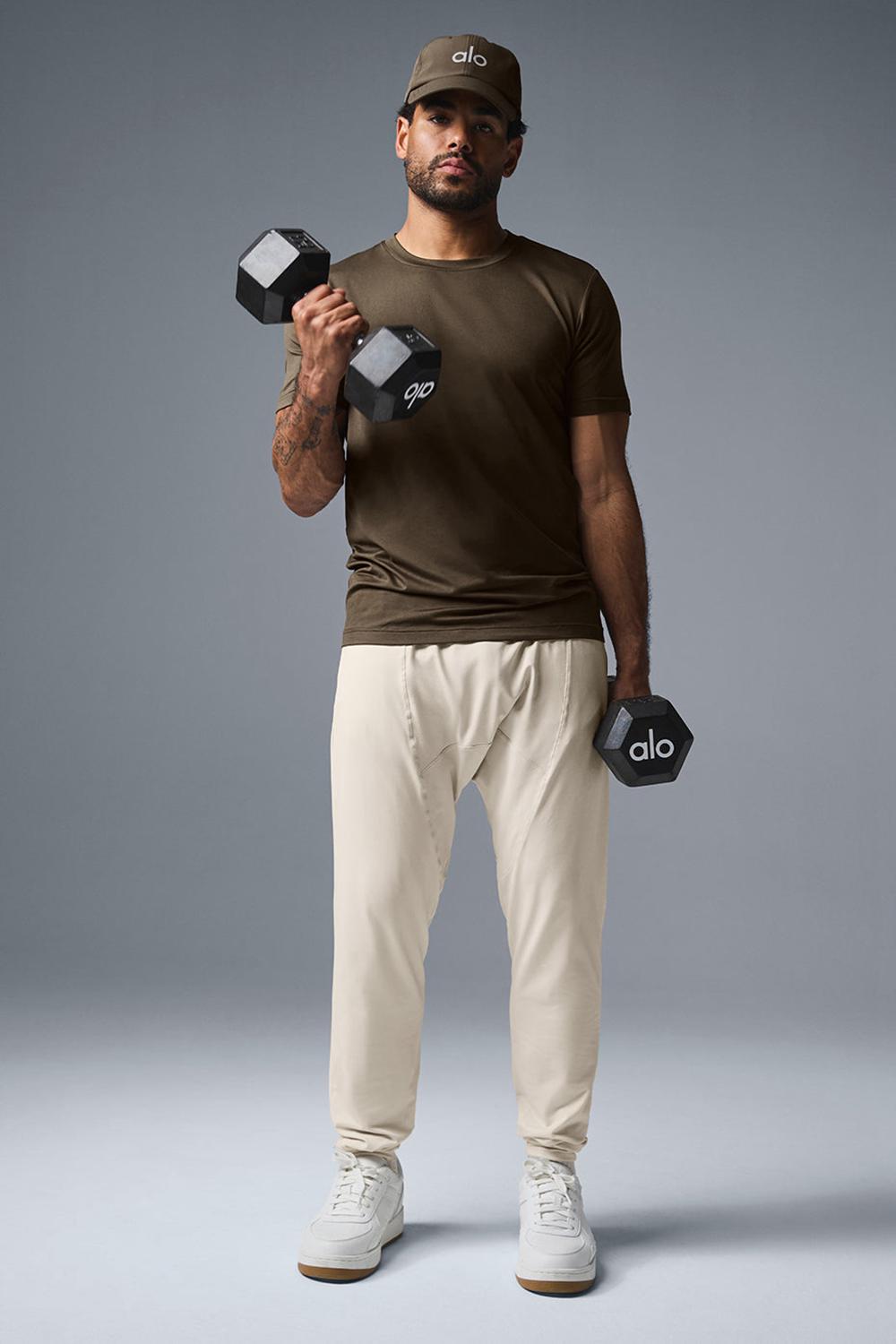 Alo Yoga Conquer Reform Crewneck Uomo Short Sleeve Espresso | Italia  TUS-374806