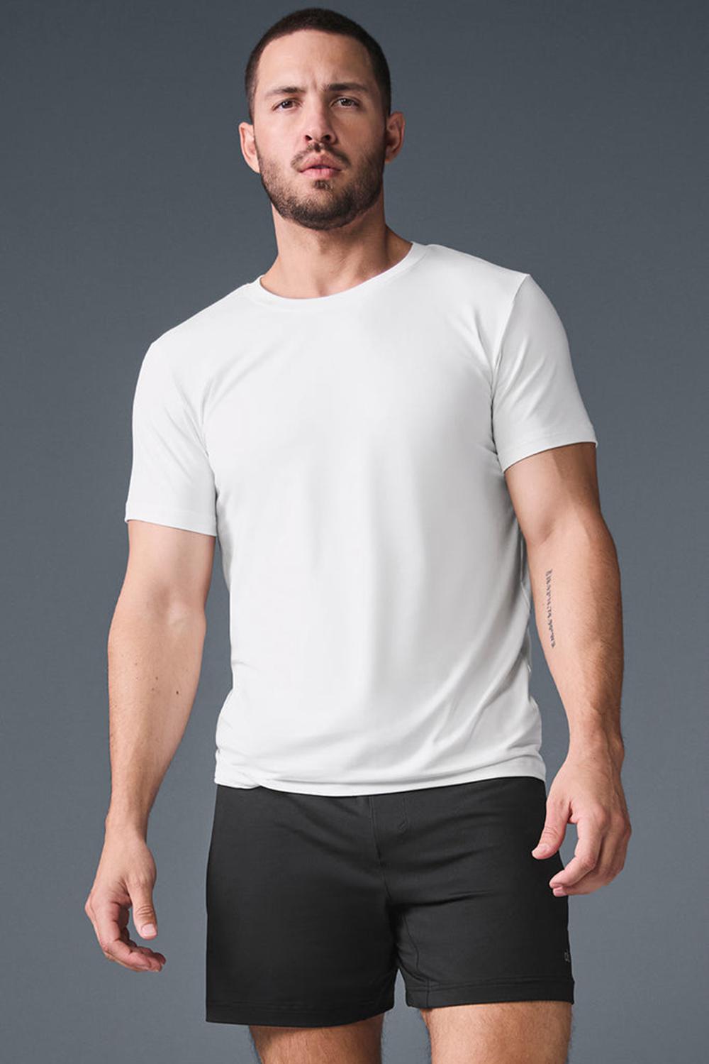 Alo Yoga Conquer Reform Crewneck Uomo Short Sleeve Bianche | Italia  RBT-512804
