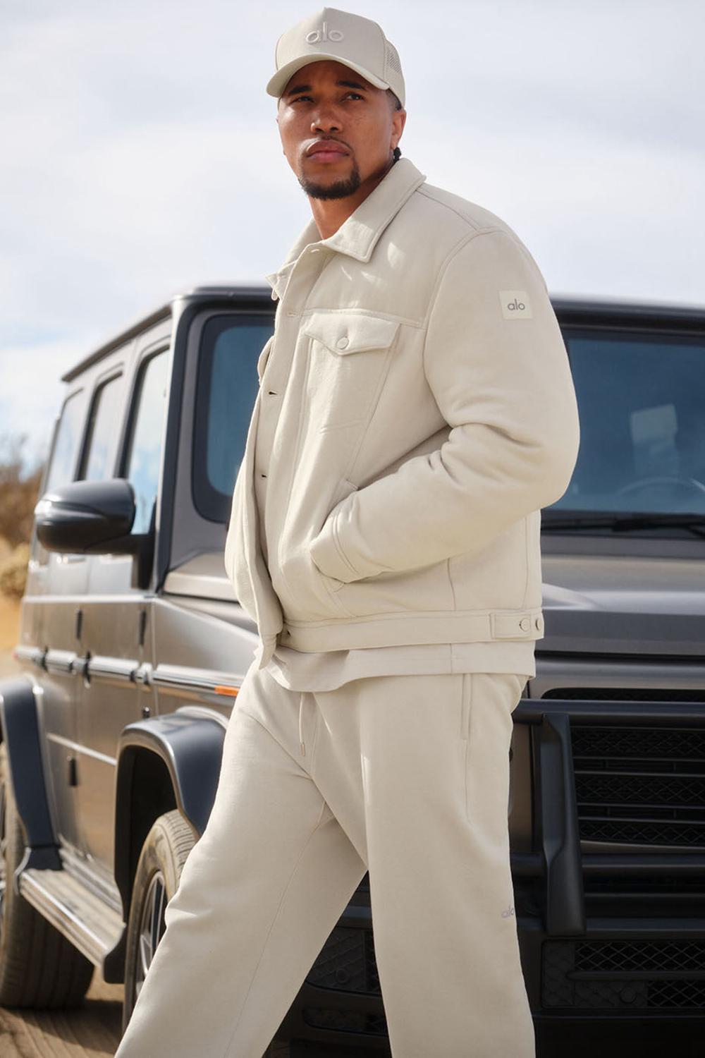 Alo Yoga Ease Trucker Uomo Giacca Bone | Italia  QKL-829704