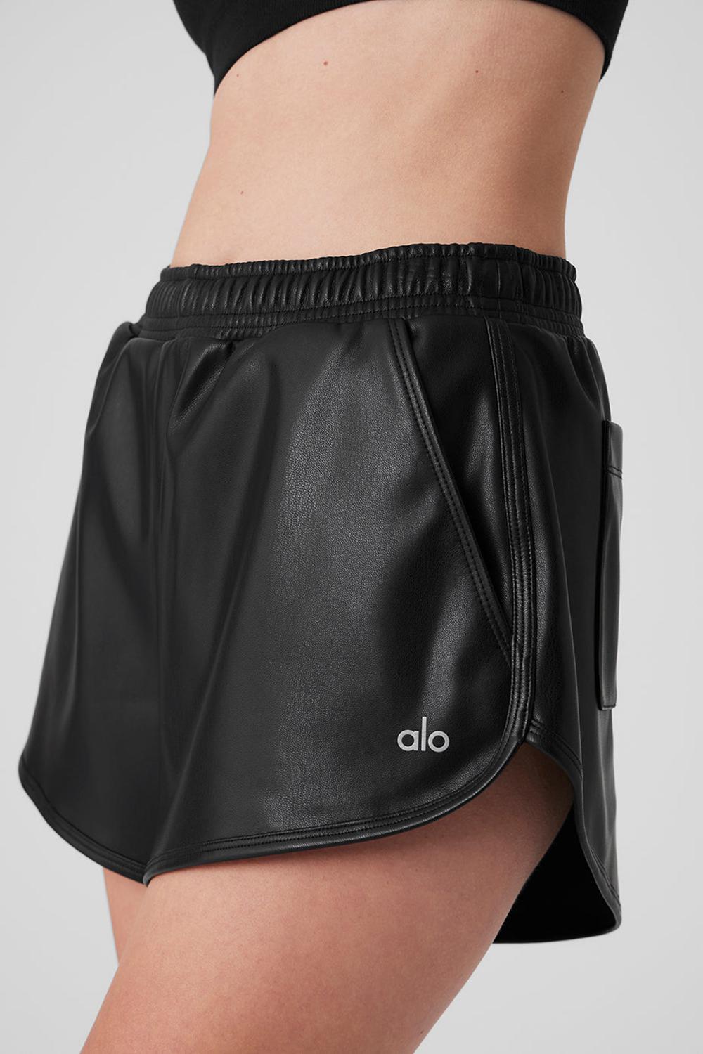 Alo Yoga Faux Leather Power Hour Donna Short Nere | Italia  MHJ-913580