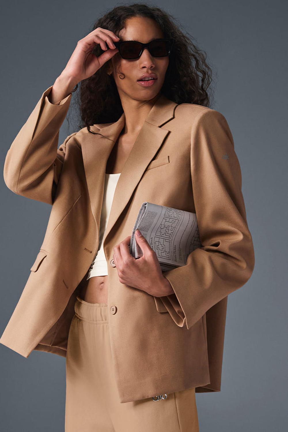 Alo Yoga First-Class Donna Blazer Toasted Almond | Italia  GBN-673192