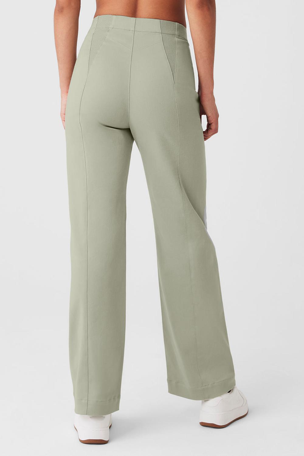 Alo Yoga High-Waist On Point Moto Donna Pant Limestone | Italia  BNE-897526