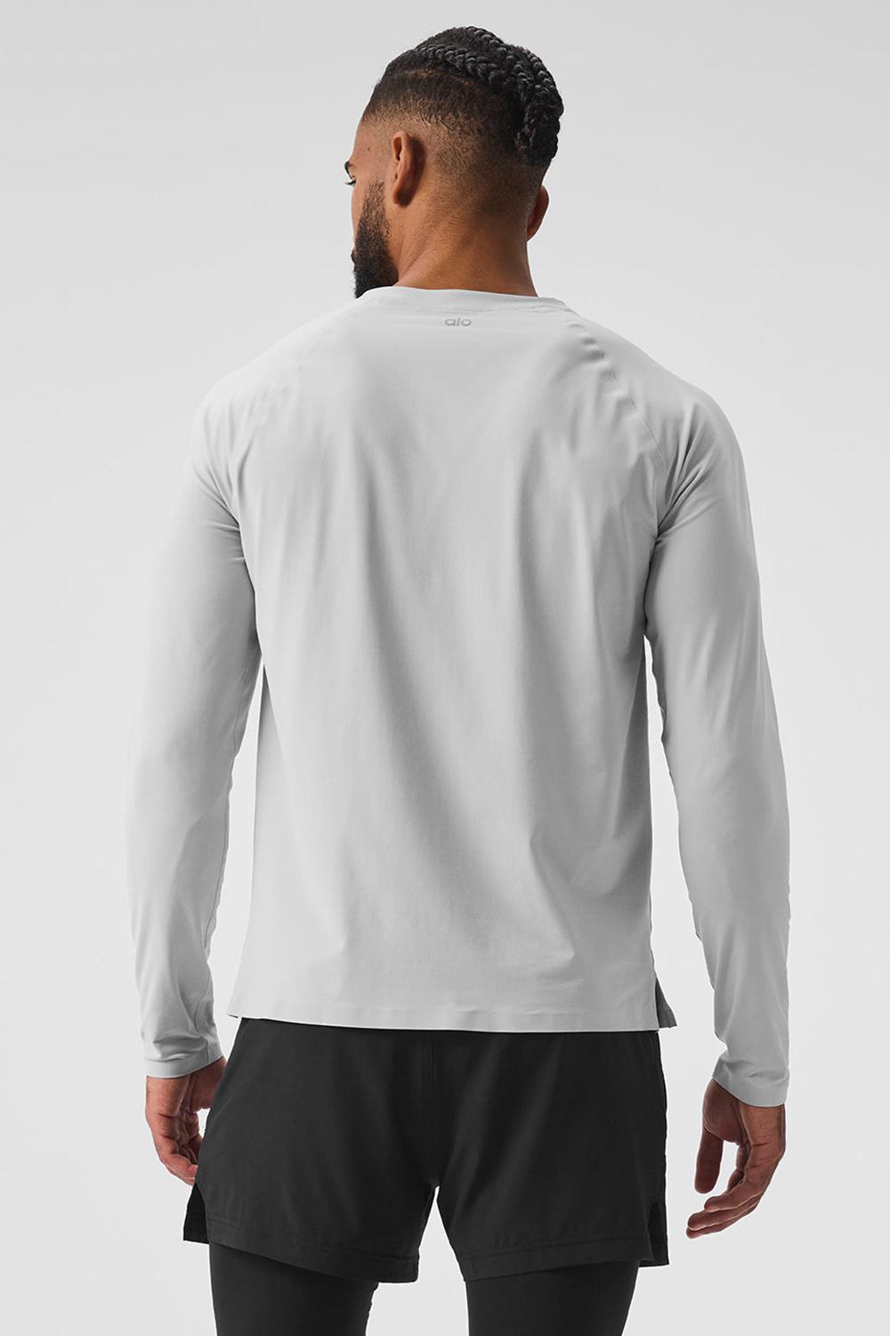 Alo Yoga Idol Long Sleeve Performance Uomo Tee Titanium | Italia  FWN-810654