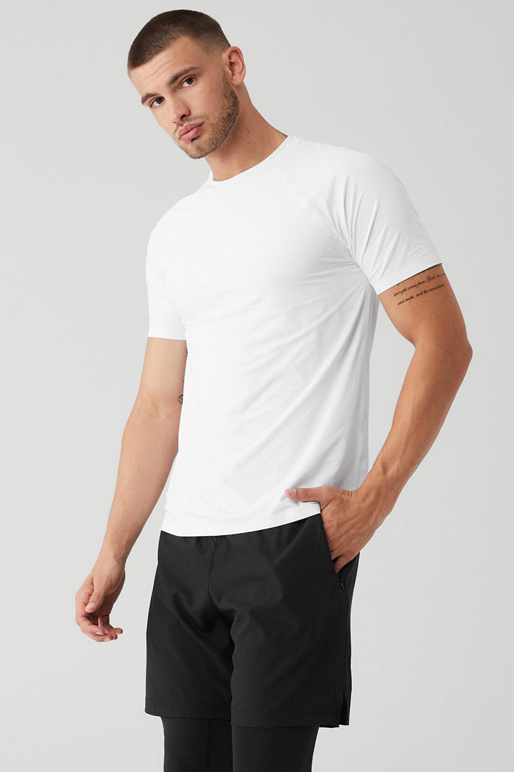 Alo Yoga Idol Performance Uomo Tee Bianche | Italia  ZSH-345980