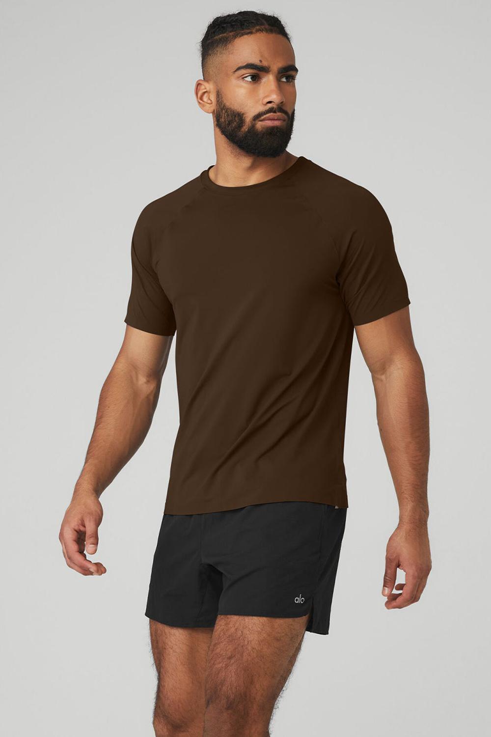 Alo Yoga Idol Performance Uomo Tee Espresso | Italia  FVZ-982570