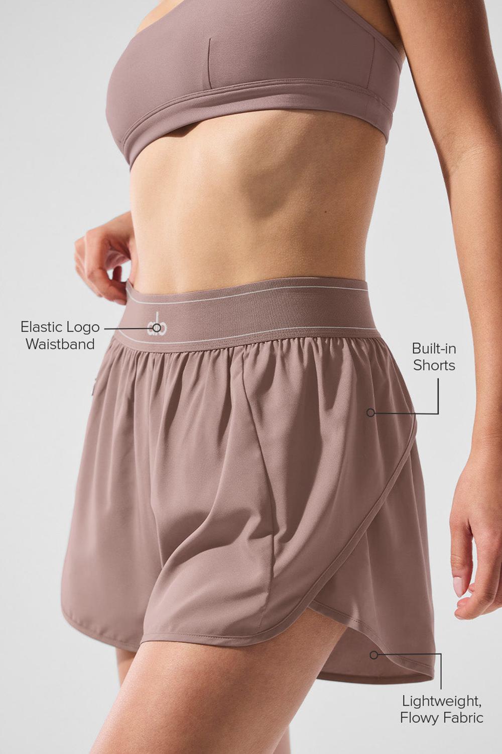 Alo Yoga Match Point Donna Short Mushroom | Italia  OAZ-056129
