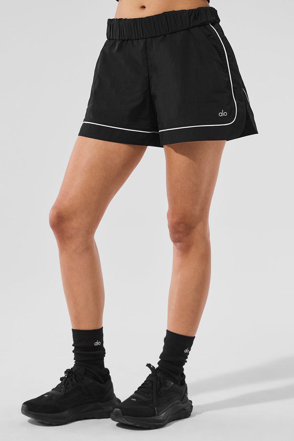 Alo Yoga Motivate Track Donna Short Nere Bianche | Italia  BDP-469203