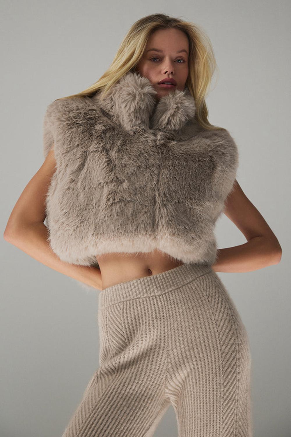 Alo Yoga Opulent Faux Fur Cropped Donna Gilet Oat | Italia  EZD-654703