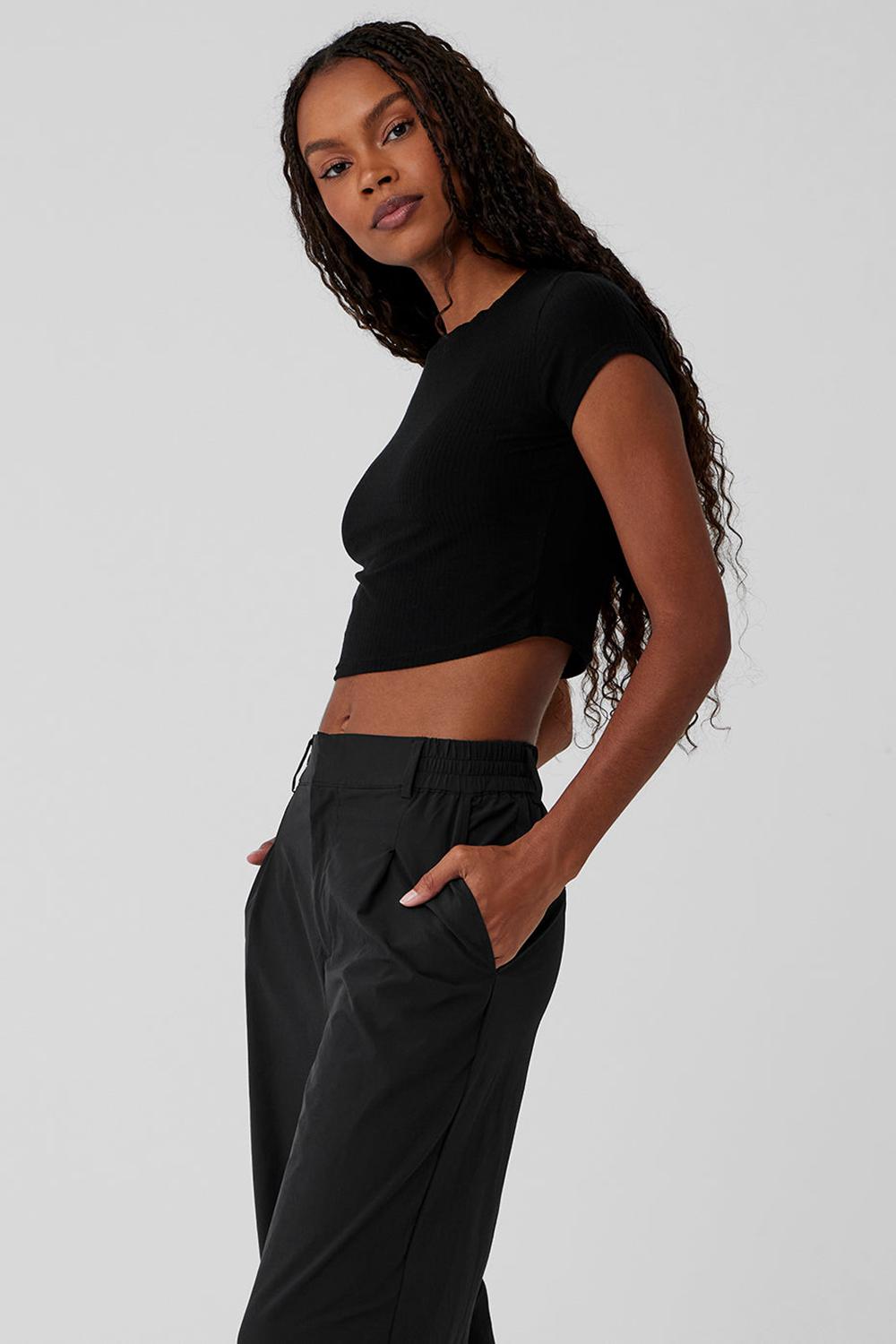 Alo Yoga Ribbed Sea Coast Cropped Sleeve Donna Tee Nere | Italia  OYG-790365