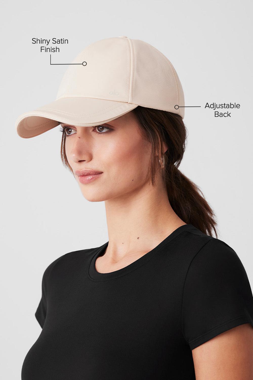 Alo Yoga Satin Off-Duty Donna Cappellino Creme | Italia  OGH-756381