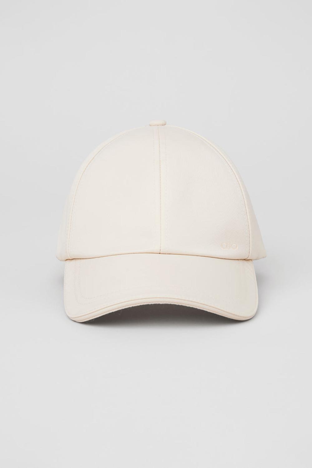 Alo Yoga Satin Off-Duty Uomo Cappellino Creme | Italia  GXI-628309