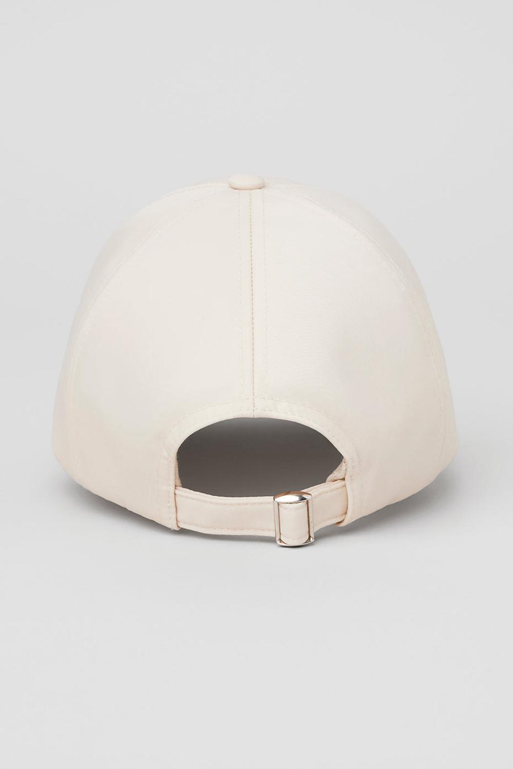 Alo Yoga Satin Off-Duty Uomo Cappellino Creme | Italia  GXI-628309