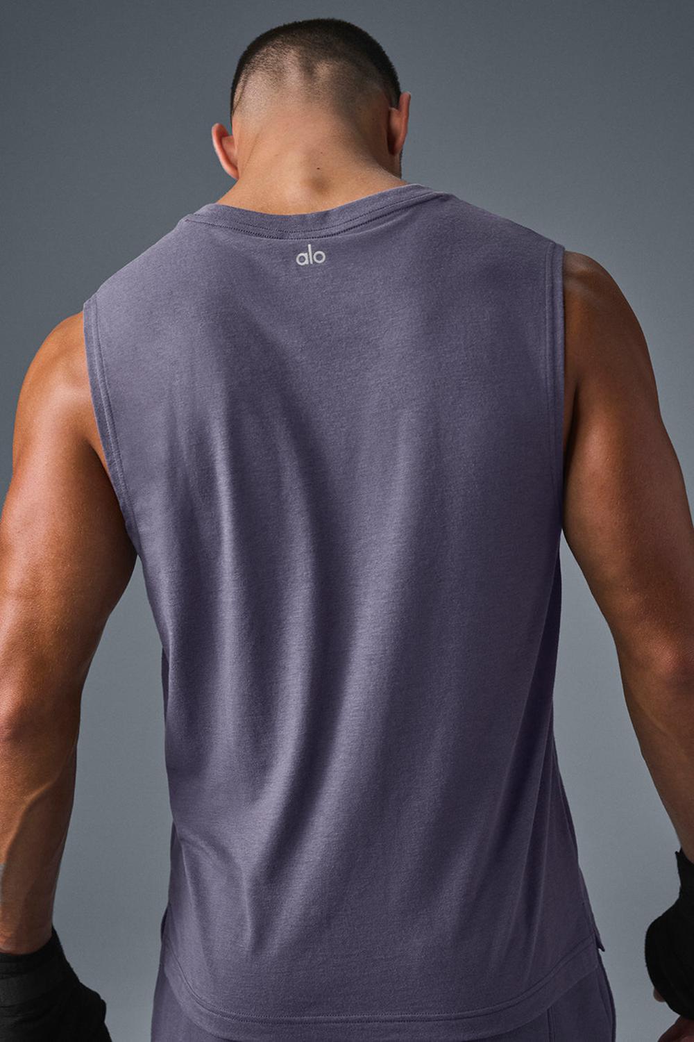 Alo Yoga The Triumph Muscle Uomo Tank Italian Plum | Italia  XMN-327691