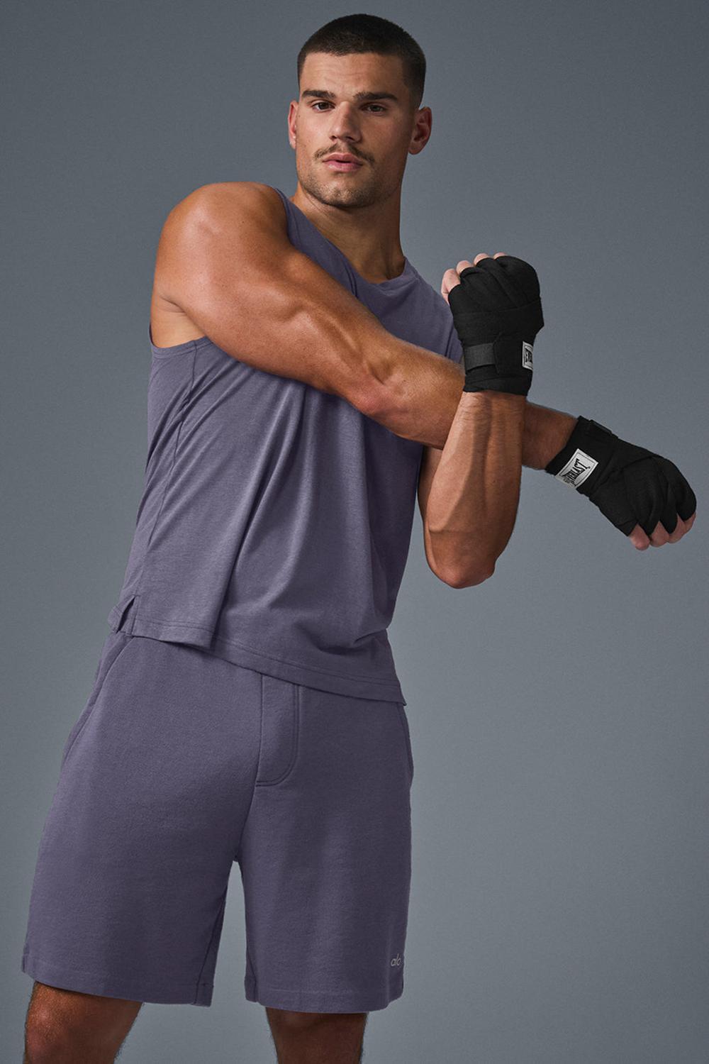 Alo Yoga The Triumph Muscle Uomo Tank Italian Plum | Italia  XMN-327691