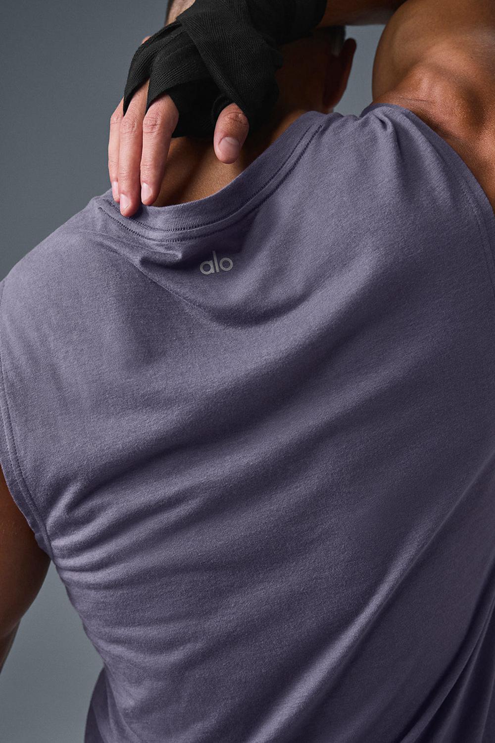 Alo Yoga The Triumph Muscle Uomo Tank Italian Plum | Italia  XMN-327691