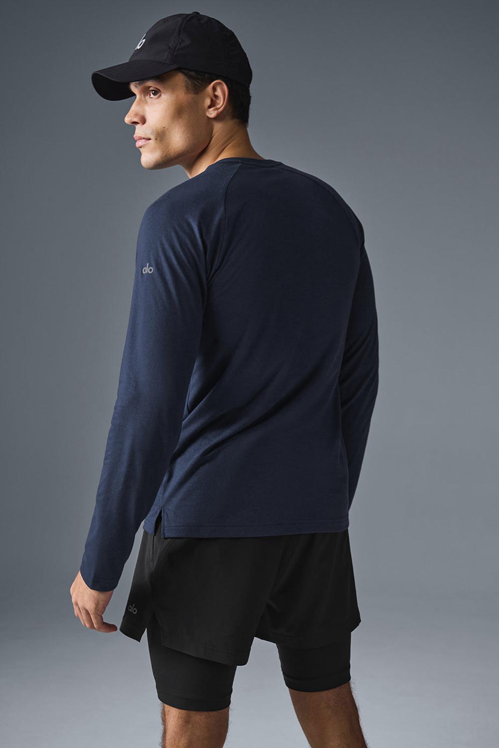 Alo Yoga Triumph Long Sleeve Uomo Tee Blu Marino | Italia  DZK-034786