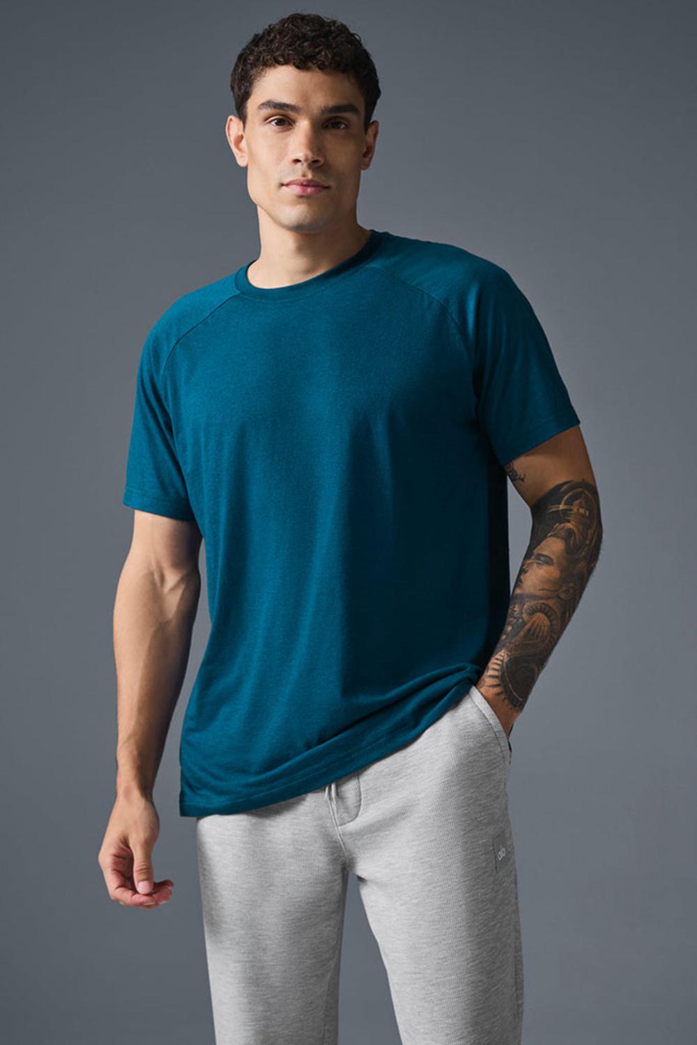 Alo Yoga Triumph Raglan Uomo Tee Blu | Italia  EVB-576239