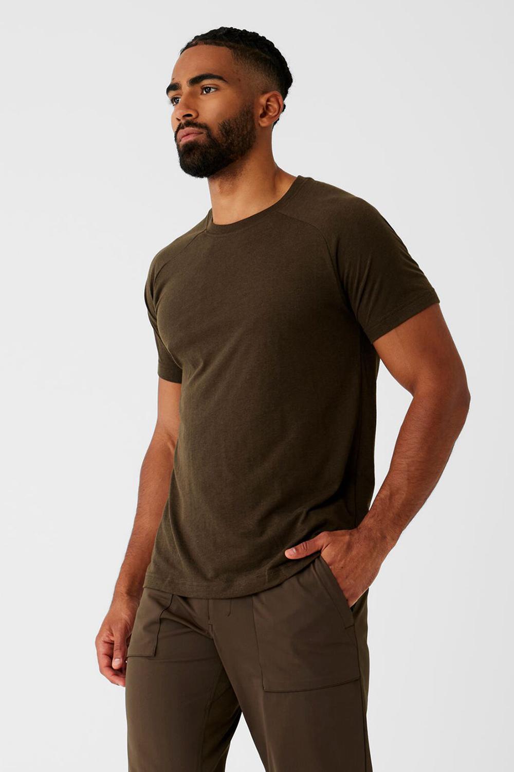 Alo Yoga Triumph Raglan Uomo Tee Espresso | Italia  YFV-215938