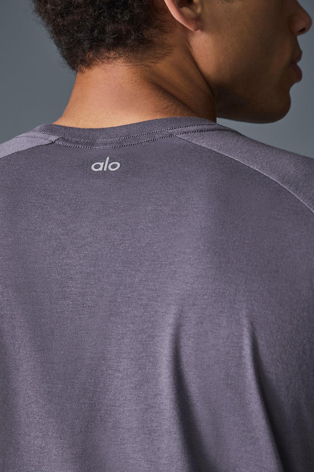 Alo Yoga Triumph Raglan Uomo Tee Italian Plum | Italia  DBC-150327