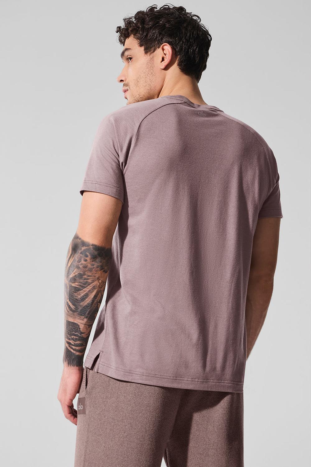 Alo Yoga Triumph Raglan Uomo Tee Mushroom | Italia  MQO-943805