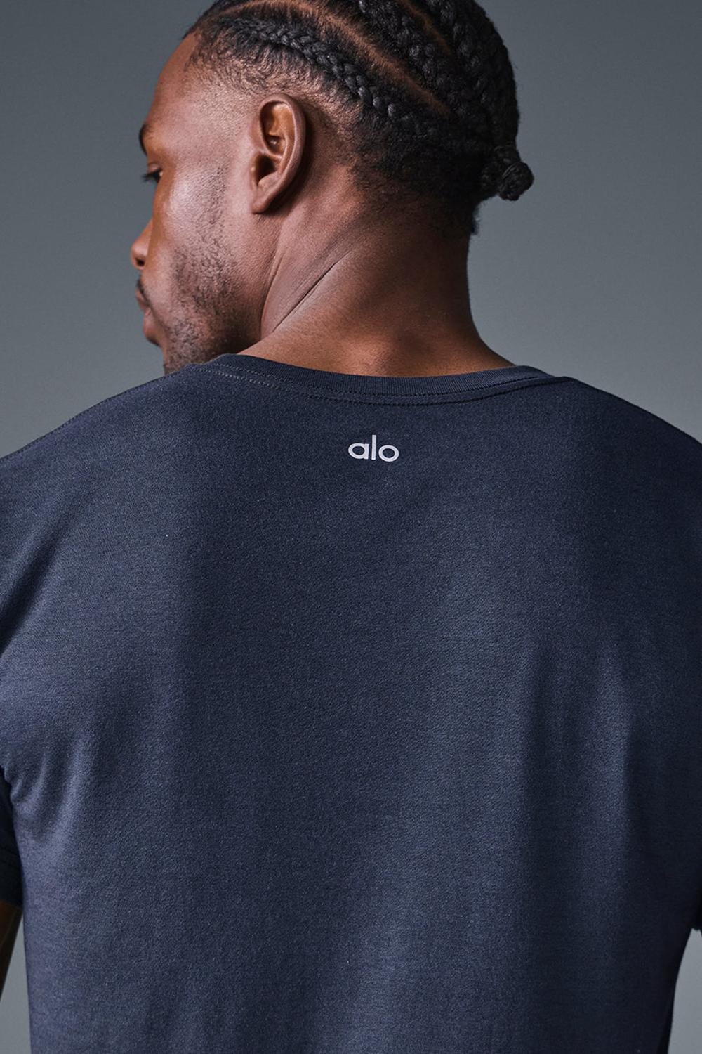 Alo Yoga Triumph Uomo Tee Blu Marino | Italia  YLH-274531