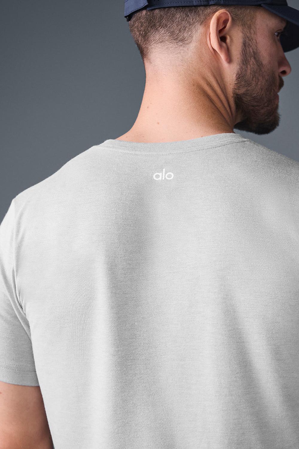 Alo Yoga Triumph Uomo Tee Grigie | Italia  ONG-419328