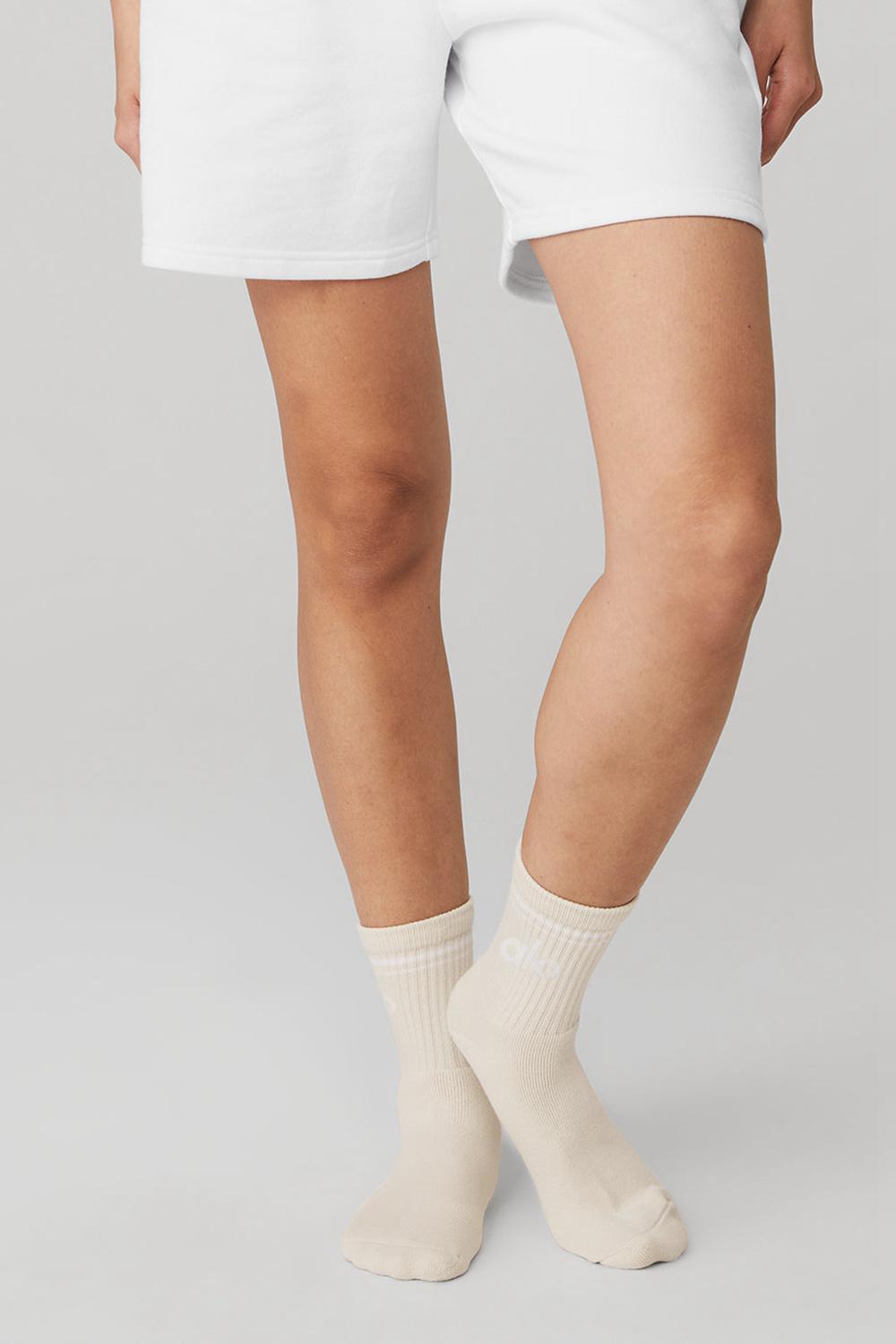 Alo Yoga Unisex Half-Crew Throwback Donna Sock Bianche | Italia  USI-247085