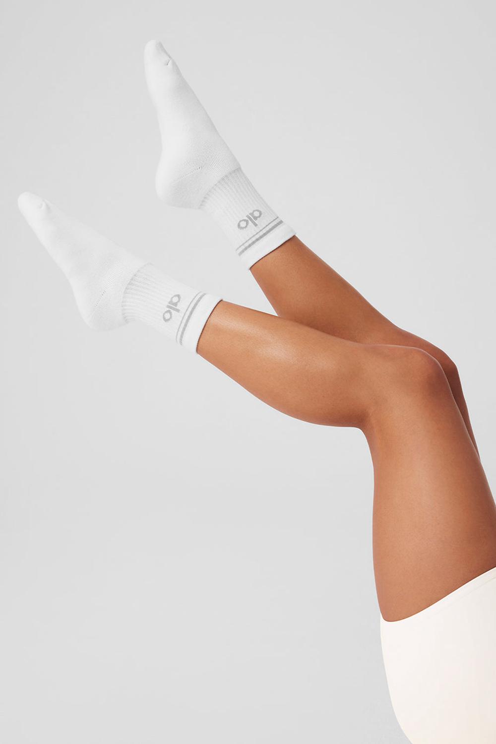 Alo Yoga Unisex Half-Crew Throwback Donna Sock Bianche Titanium | Italia  HLC-218547
