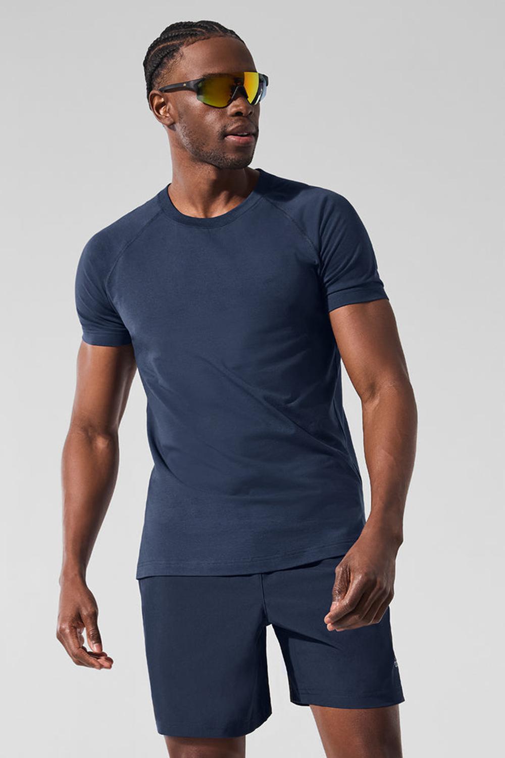 Alo Yoga Vapor Crewneck Uomo Short Sleeve Blu Marino | Italia  WBN-890573